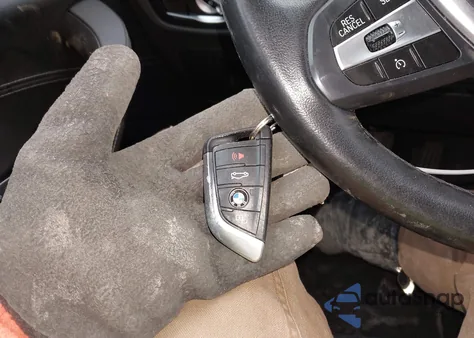 2021 BMW X3 xDrive30I z USA, uszkodzony, nr VIN 5UXTY5C06M9G26654